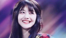 娱乐圈资深吃瓜艺人是谁,谁在幕后默默追踪热点事件？