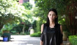 娱乐疯狂爆料女主角是谁,女主角身份揭秘，真相令人震惊！