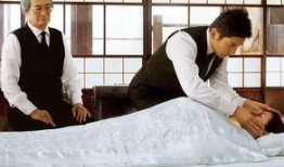 入殓师守钟人爆料视频