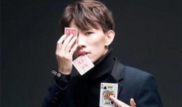 王大锤爆料白敬亭视频,揭秘明星幕后趣事
